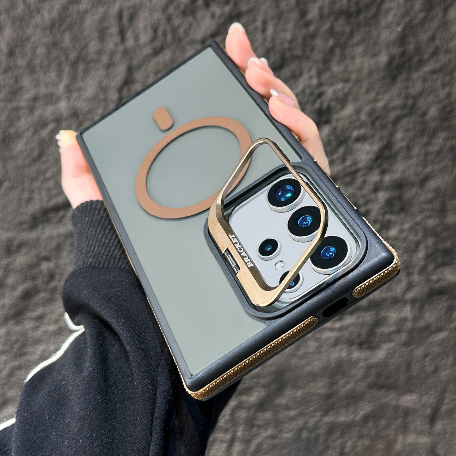 Samsung S25Ultra Magnetic Creative Lens Holder Two-color Anti-drop Phone Case