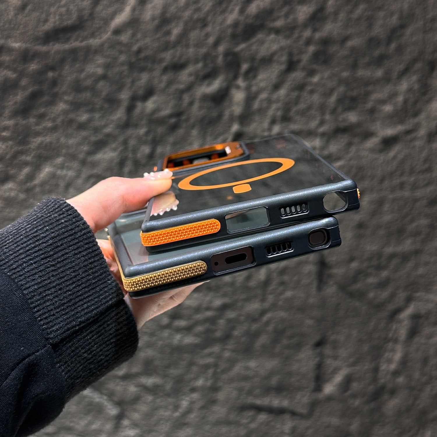 Samsung S25Ultra Magnetic Creative Lens Holder Two-color Anti-drop Phone Case